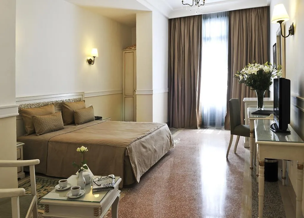 ****  Majestic Hotel Tunis Tunisie