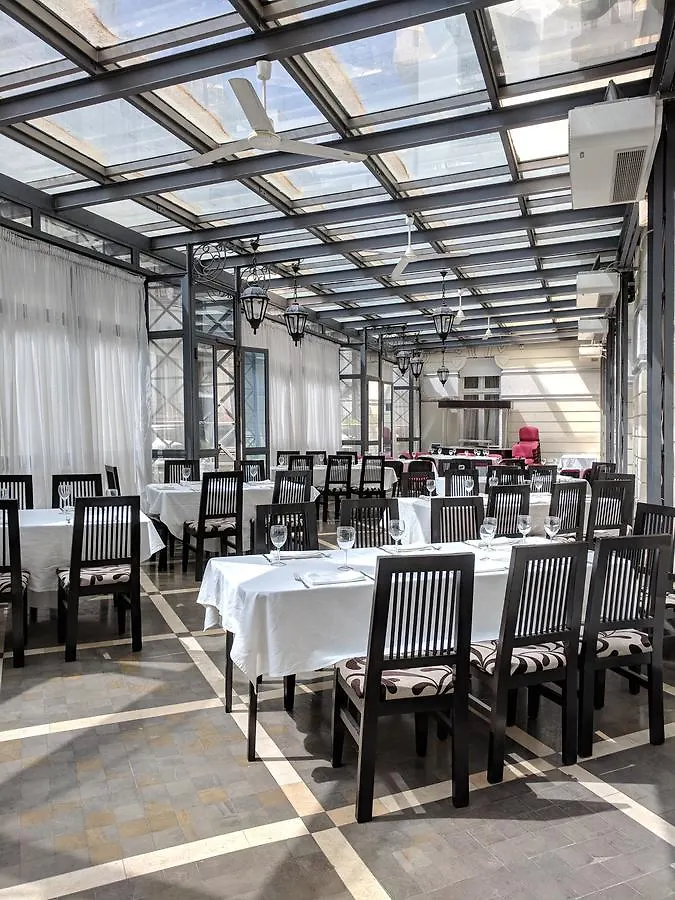 Majestic Hotel Тунис