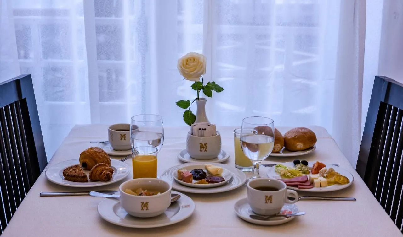 ****  Majestic Hotel Тунис Тунис