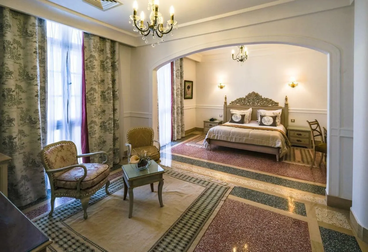 Majestic Hotel Тунис